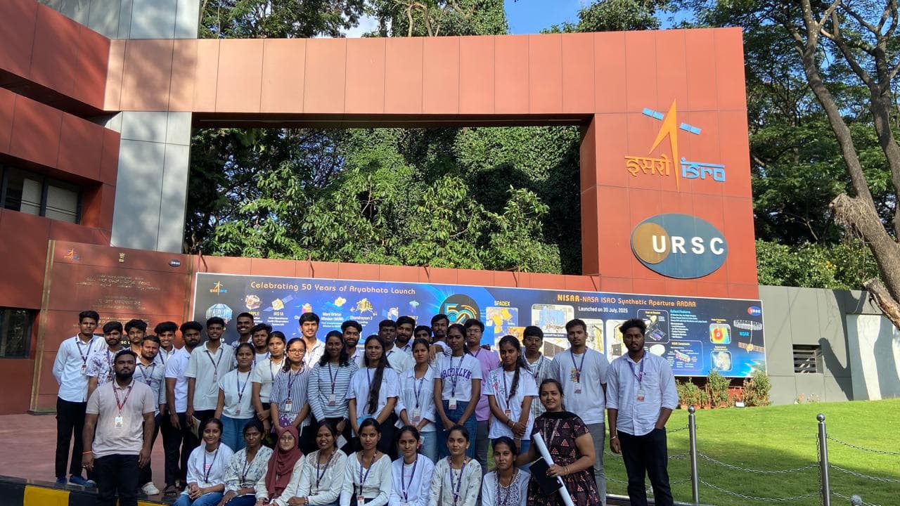 Visit to ISRO - photograph 2